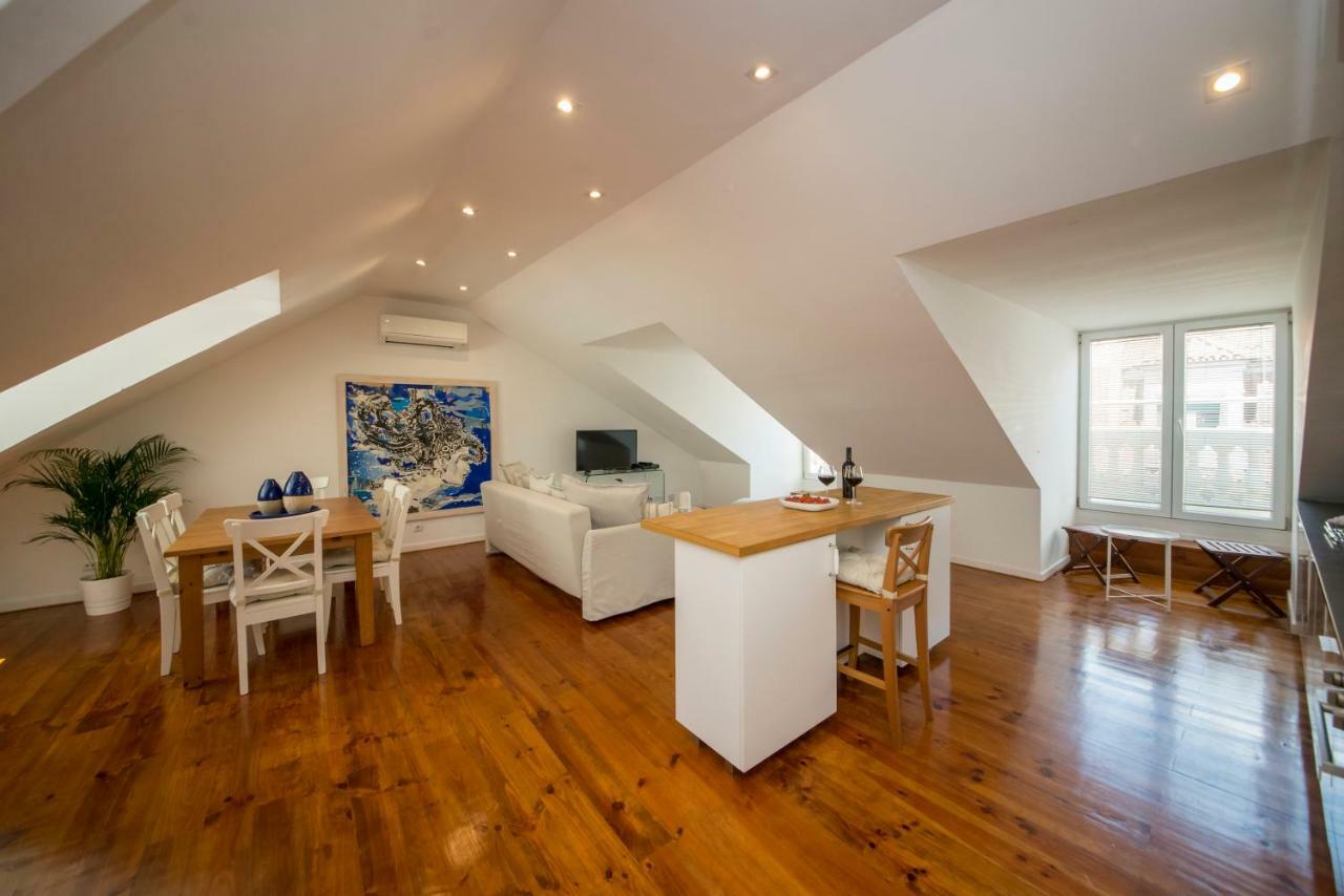 A Captivating Apartment Close To River Tagus In Lisboa Ngoại thất bức ảnh